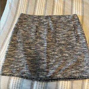 Size L tweed Loft skirt - black and white.
